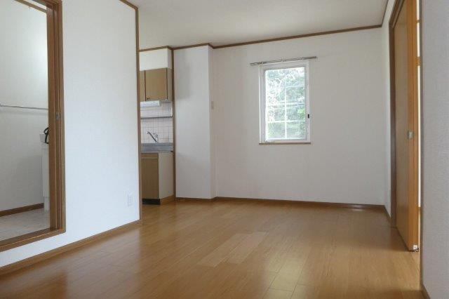 ブルグ中林の居間・リビング