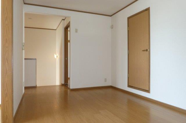 ブルグ中林の居間・リビング