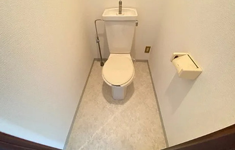 豊中市走井3丁目　収益ビル　現況満室のトイレ