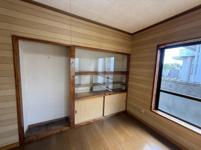 タバタ邸の洋室