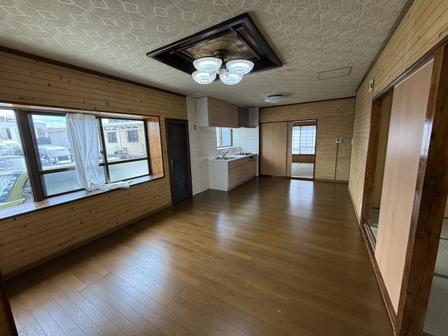 タバタ邸の居間・リビング