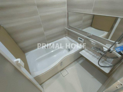 【浴室】 | カスティリヨ東白楽 | ゆったりとくつろげるお風呂です。