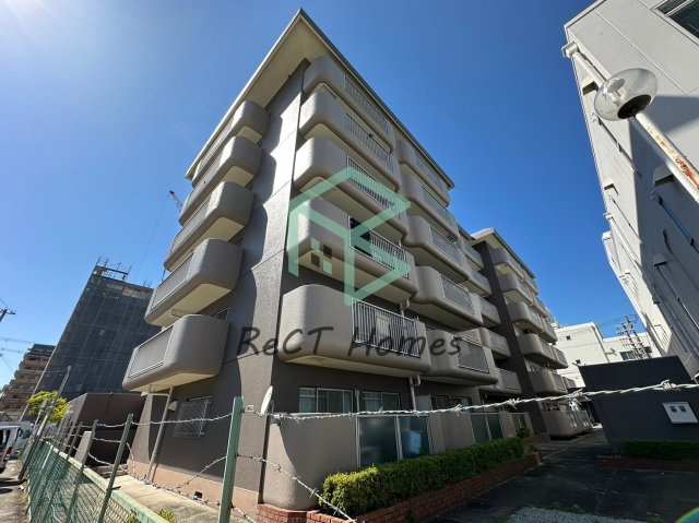 姫路市三左衛門堀西の町の賃貸マンション