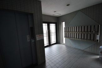 【エントランス】