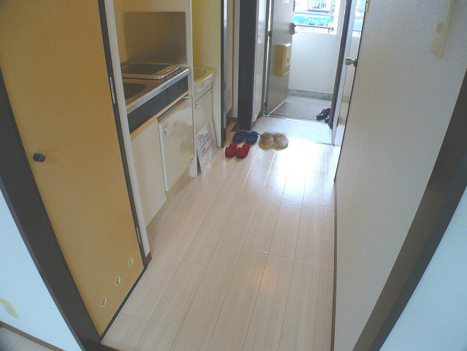 カーサ王塚台の玄関