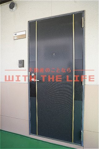 クオリティ平田【キャッシュバック対象物件】の玄関|落ち着いた玄関です