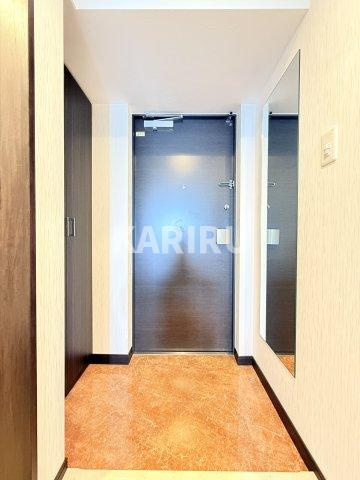 プレジオ永和ASIANの玄関