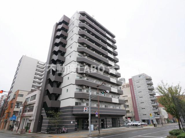 スワンズ難波パークビューの外観