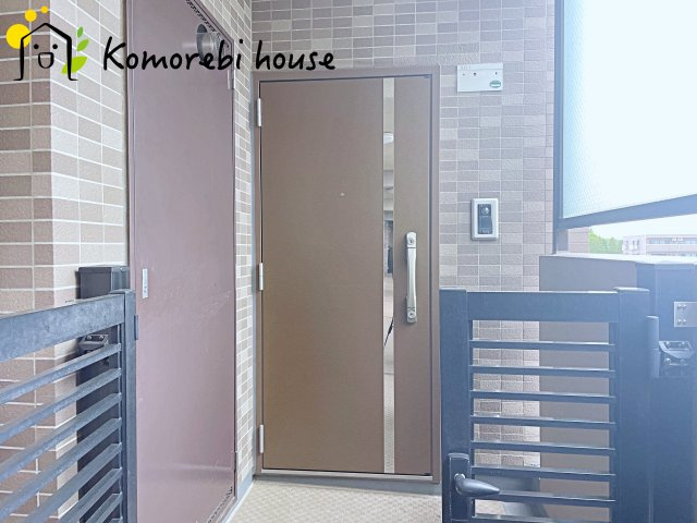 エクセル大宮東3番館の玄関|5/19　撮影済み