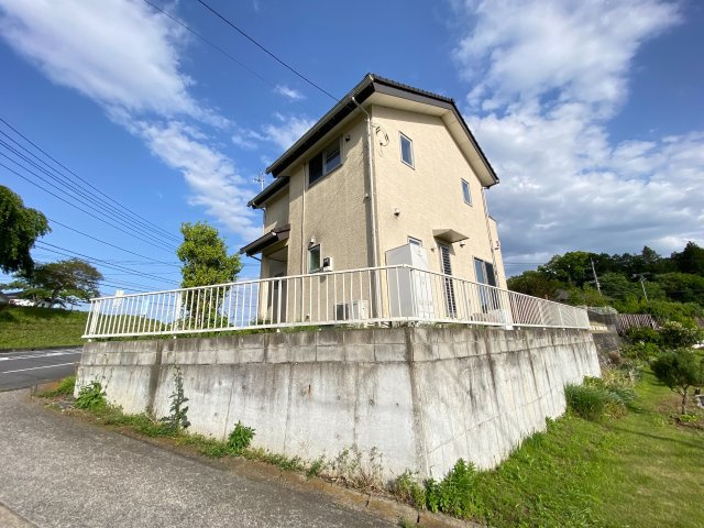 【オール電化】　笠間市石井　4LDKの前面道路含む現地写真