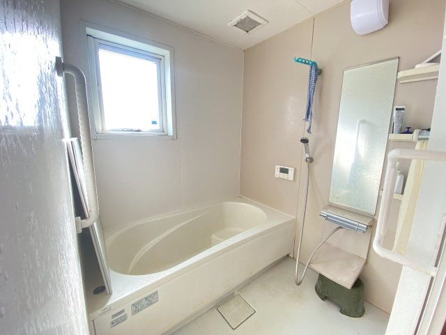 【オール電化】　笠間市石井　4LDKの浴室