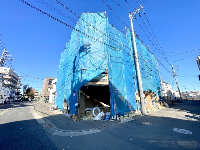 西東京市下保谷1丁目　南道路の新築分譲住宅全3棟の前面道路含む現地写真