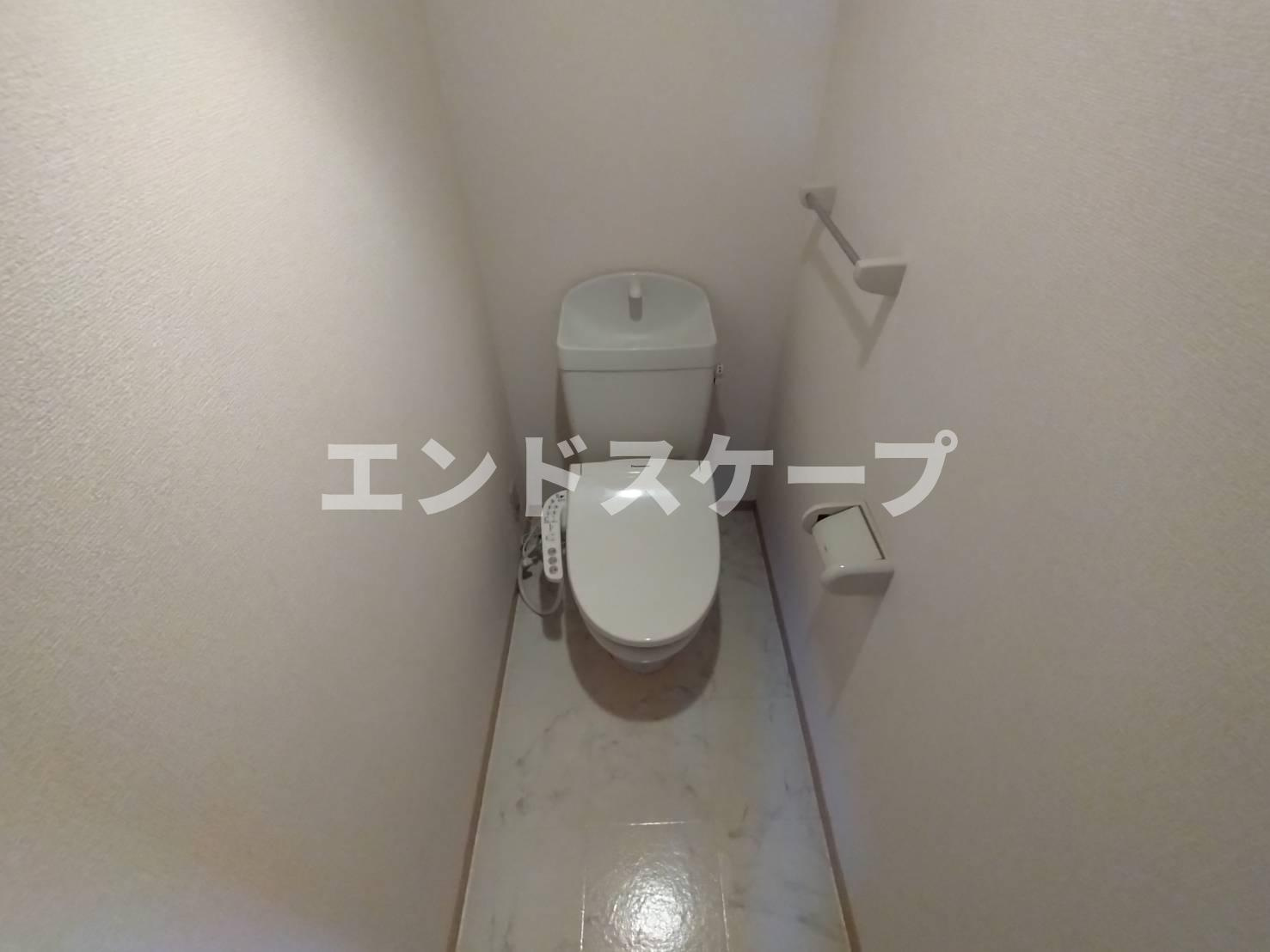 クラージュタウン　Ａのトイレ|高崎、前橋エリアのお部屋探しはエンドスケープまで！お客様の理想お聞かせ下さい♪