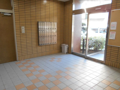 【エントランス】 | 七道駅前マンション