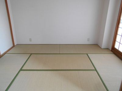 【寝室】 | 七道駅前マンション | 和室