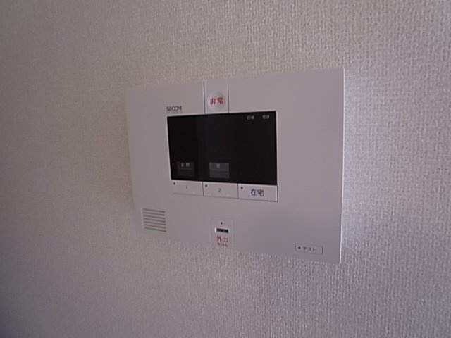神戸市北区山田町下谷上字皆森のアパートのセキュリティ|TV付インターフォン