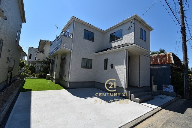 ハートフルタウン 　水戸市大塚町　3期　Aの駐車場|並列駐車可能なカースペースを確保。毎日のお車の出し入れがストレスなく行えます！
内覧可能です。ご予約はHPから、またお電話でも、お気軽にどうぞ。