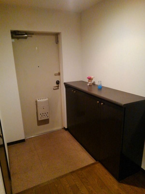 【玄関】 | ライオンズガーデン花崎F棟 | 収納もある玄関です