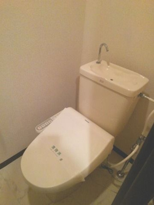 【トイレ】 | ライオンズガーデン花崎F棟 | ゆったりとした空間のトイレです