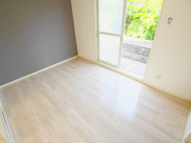 髙田ハイツA棟の子供部屋