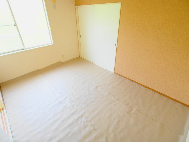髙田ハイツA棟の寝室