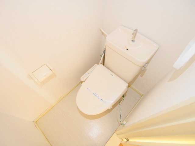 髙田ハイツA棟のトイレ