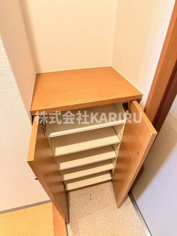 セリシール関目の収納