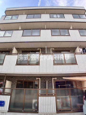 セリシール関目の外観