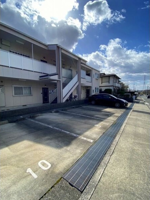 【駐車場】 | ソシアルアズマ