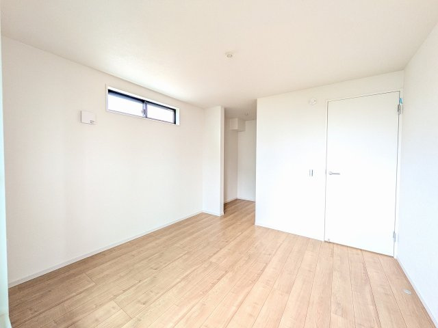 八王子市　元本郷町　新築一戸建て　１０期の収納|～ウォークインクローゼットでお荷物がスッキリ収まります～