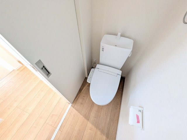 八王子市　元本郷町　新築一戸建て　１０期のトイレ|～暖房温水洗浄機能付きトイレ　冬場は特に嬉しい機能ですね～