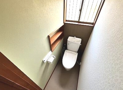 大網白里市富田　中古戸建のトイレ|内装リフォーム済み令和7年1月 システムキッチン都市ガス並列2台可 敷地約71坪