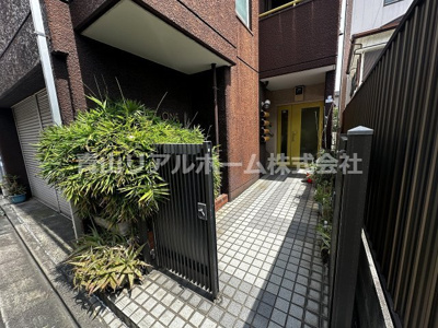 【エントランス】 | フォレストワン