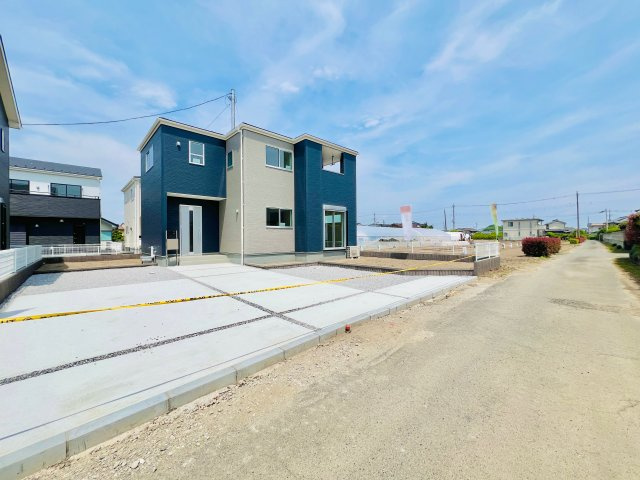 玉村町上福島の前面道路含む現地写真|車の通りも少なく、駐車も楽々♪