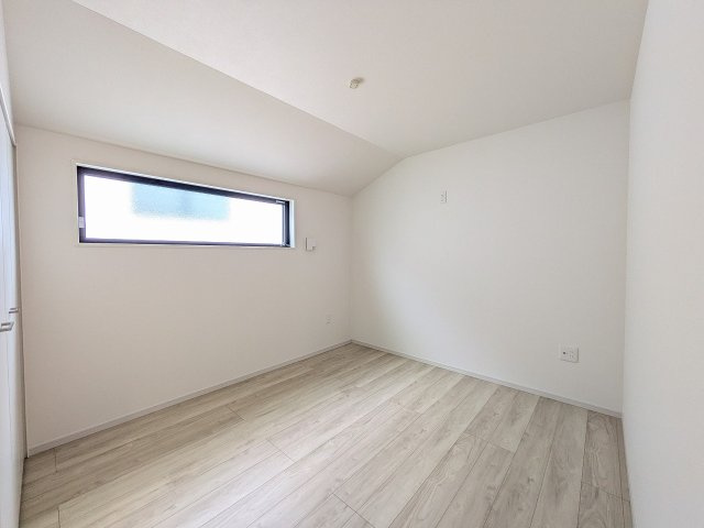 八王子市　元本郷町　新築一戸建て　１０期の子供部屋|～2階5.2帖の洋室です～