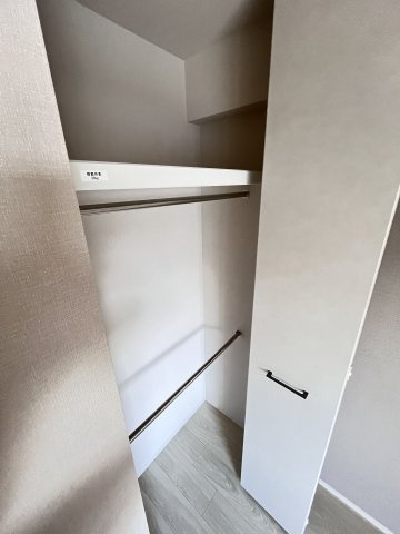 大阪市都島区片町１丁目の賃貸マンションの収納