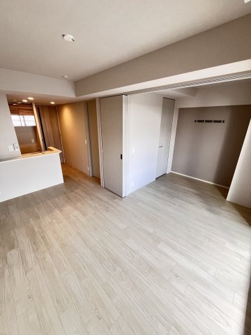 大阪市都島区片町１丁目の賃貸マンションの寝室