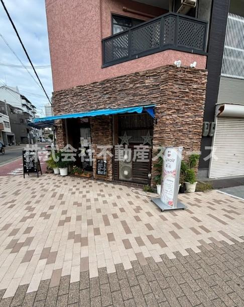 大阪市港区磯路３丁目の店舗一部