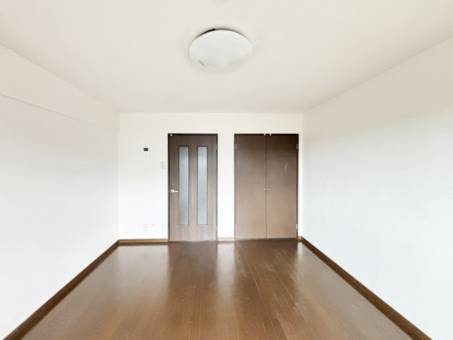 ハーモニー旗ヶ崎の居間・リビング|イメージ210号室の写真