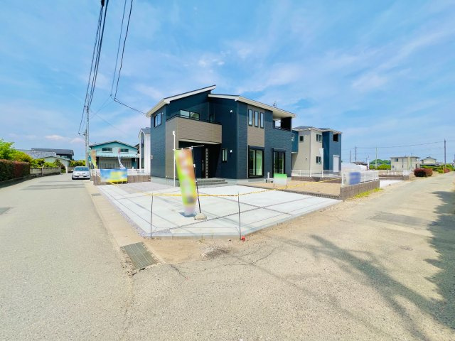 玉村町上福島の前面道路含む現地写真|大きい車をお持ちの方にもおススメです♪
