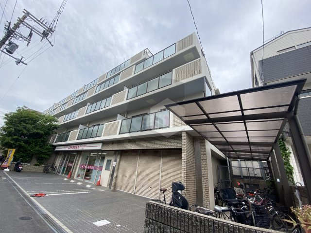 ギャレ近大前の外観