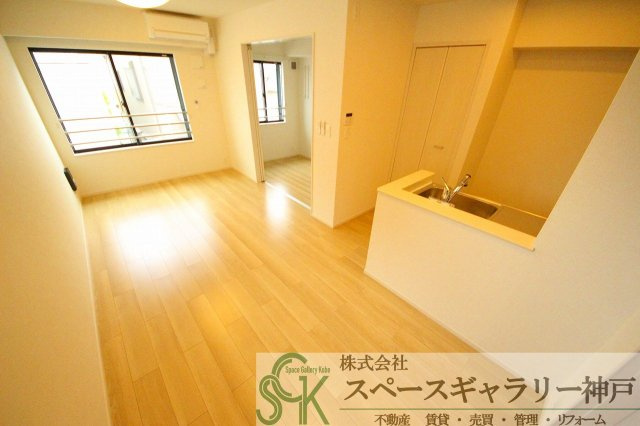 ネオ・グランブルの居間・リビング|※お部屋により仕様が異なる場合があります※