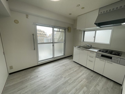 【居間・リビング】 | エフアール板宿