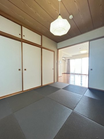 セントラルタワー（ザザシティ浜松西館）の和室