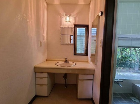 【独立洗面台】 | 大室高原別荘地　戸建