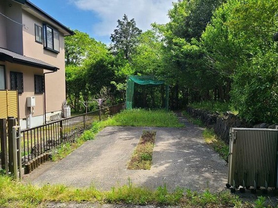 【駐車場】 | 大室高原別荘地　戸建