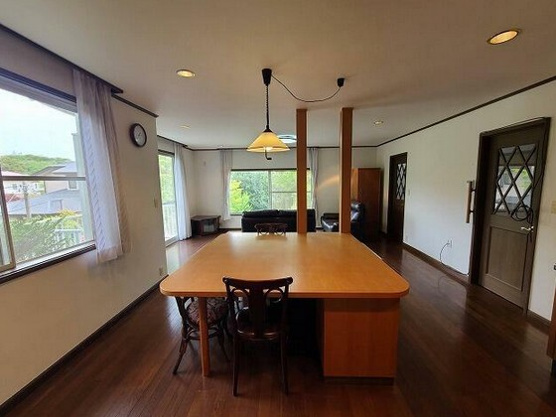 【居間・リビング】 | 大室高原別荘地　戸建