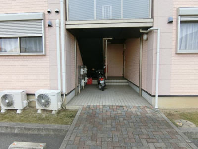 【エントランス】 | ラプリミエール城東