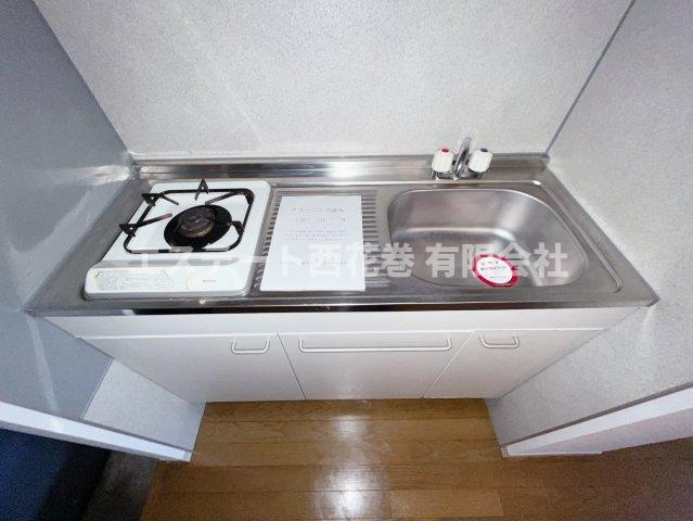 エデン西大通りのキッチン