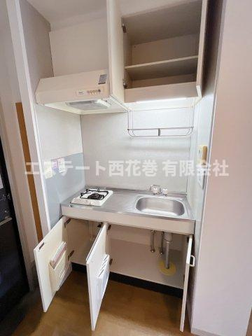 エデン西大通りのキッチン